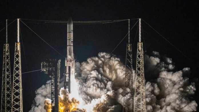 Fuel leak forces US company to abandon moon landing attempt