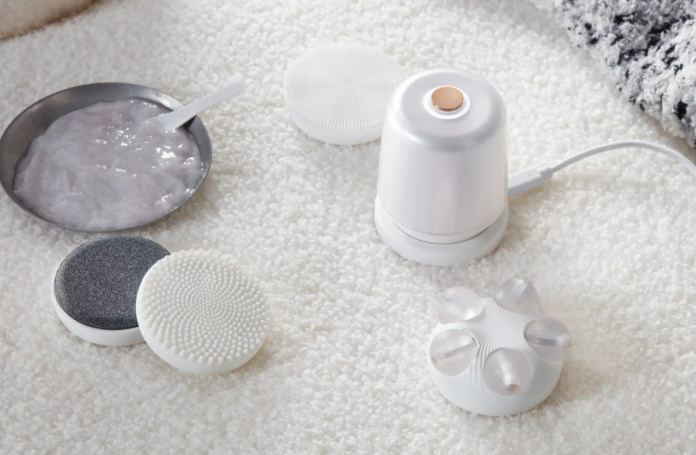 Kohler's New Hand Shower Might Actually Turn Your Bathroom Into spa viva hand shower attachments