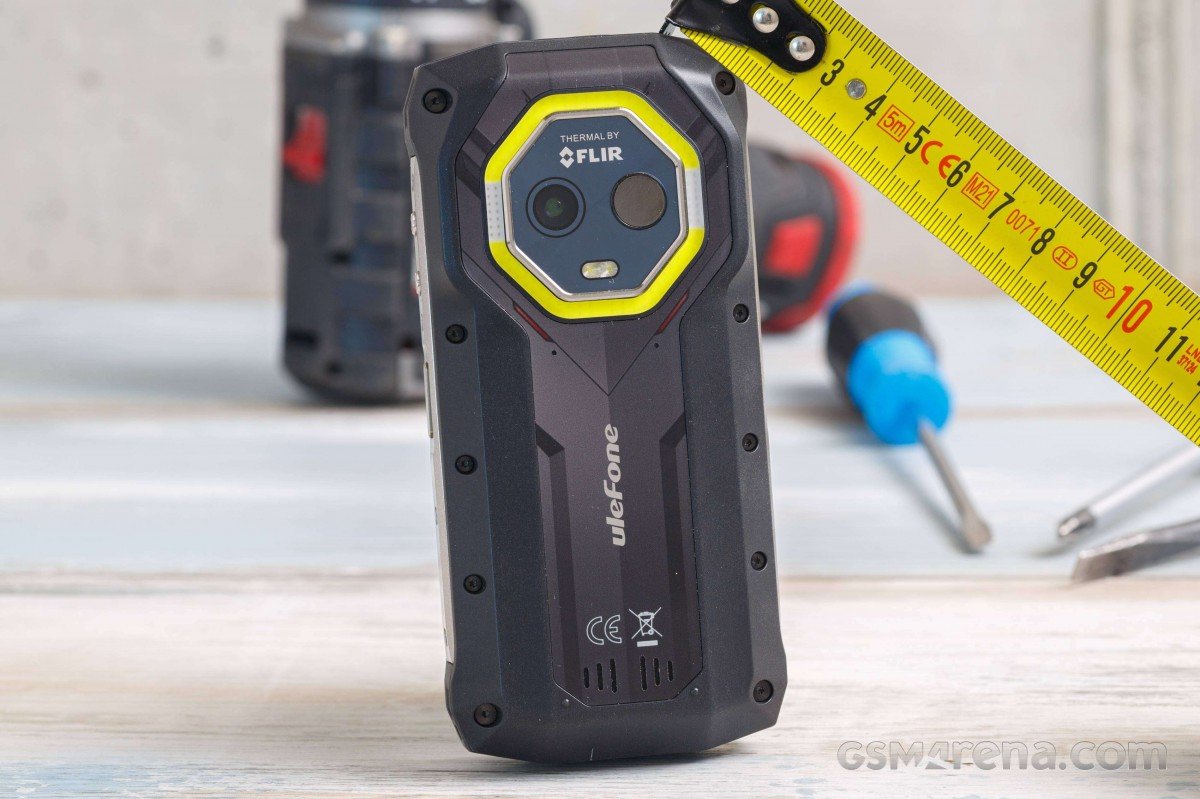 Ulefone Armor Mini 20T Pro unboxing 1 Ulefone Armor Mini 20T Pro unboxing