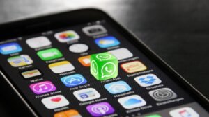 How to send WhatsApp messages without saving a contact: 5 Easy methods you can try