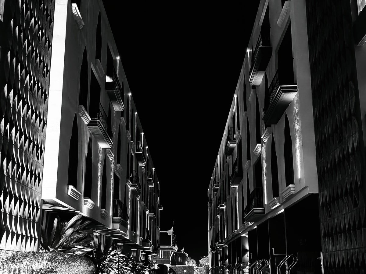 1736486179 88 Oppo Reno 13 Pro 5G Review Style and Substance