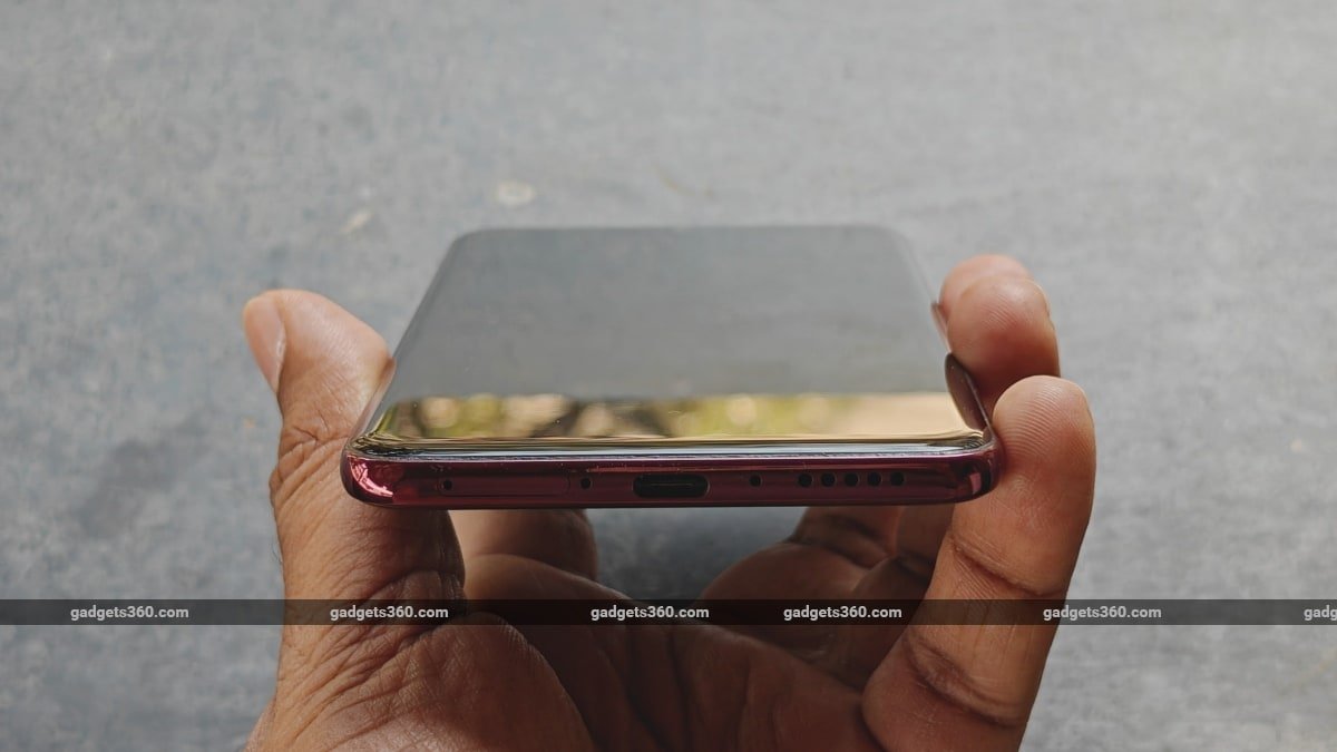 vivo v50 design rounded gadgets 360 VivoV50  Vivo