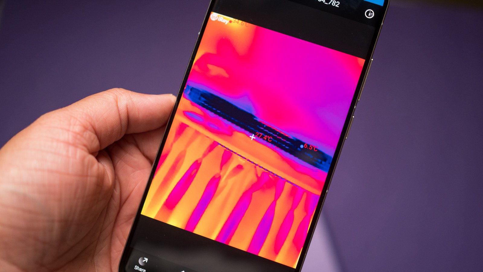 This dongle-sized thermal digital camera is astonishingly just right 2 Thermal Master's P2 thermal camera