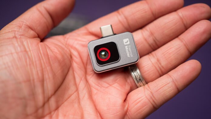 This dongle-sized thermal camera is astonishingly good Thermal Master's P2 thermal camera