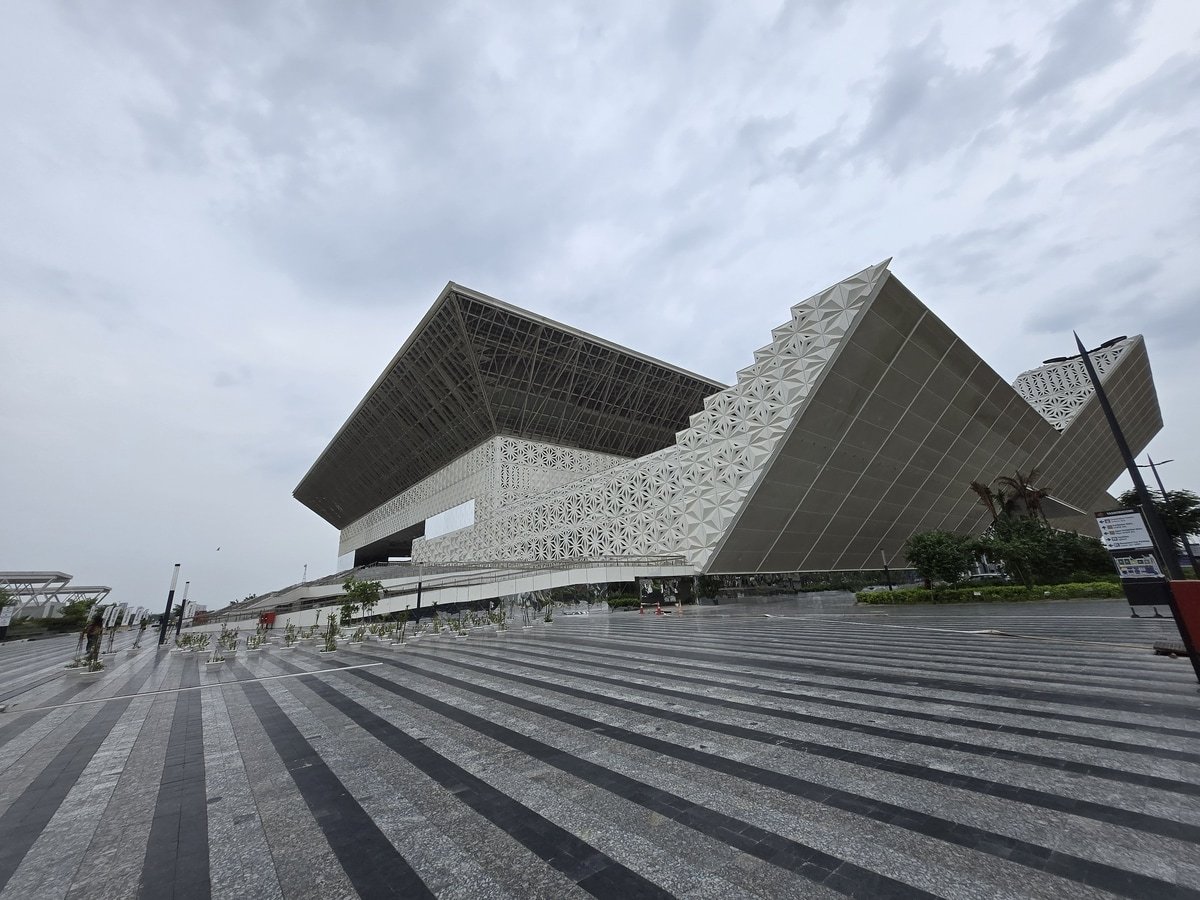 1754786944 258 Samsung Galaxy Z Fold 7 Review The North Star of