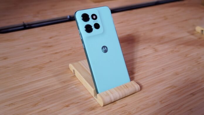 Motorola Edge 60 Neo, Moto G06, and G06 Power hands-on: The Motorola Edge 60 Neo in the hand and on display at IFA 2025.