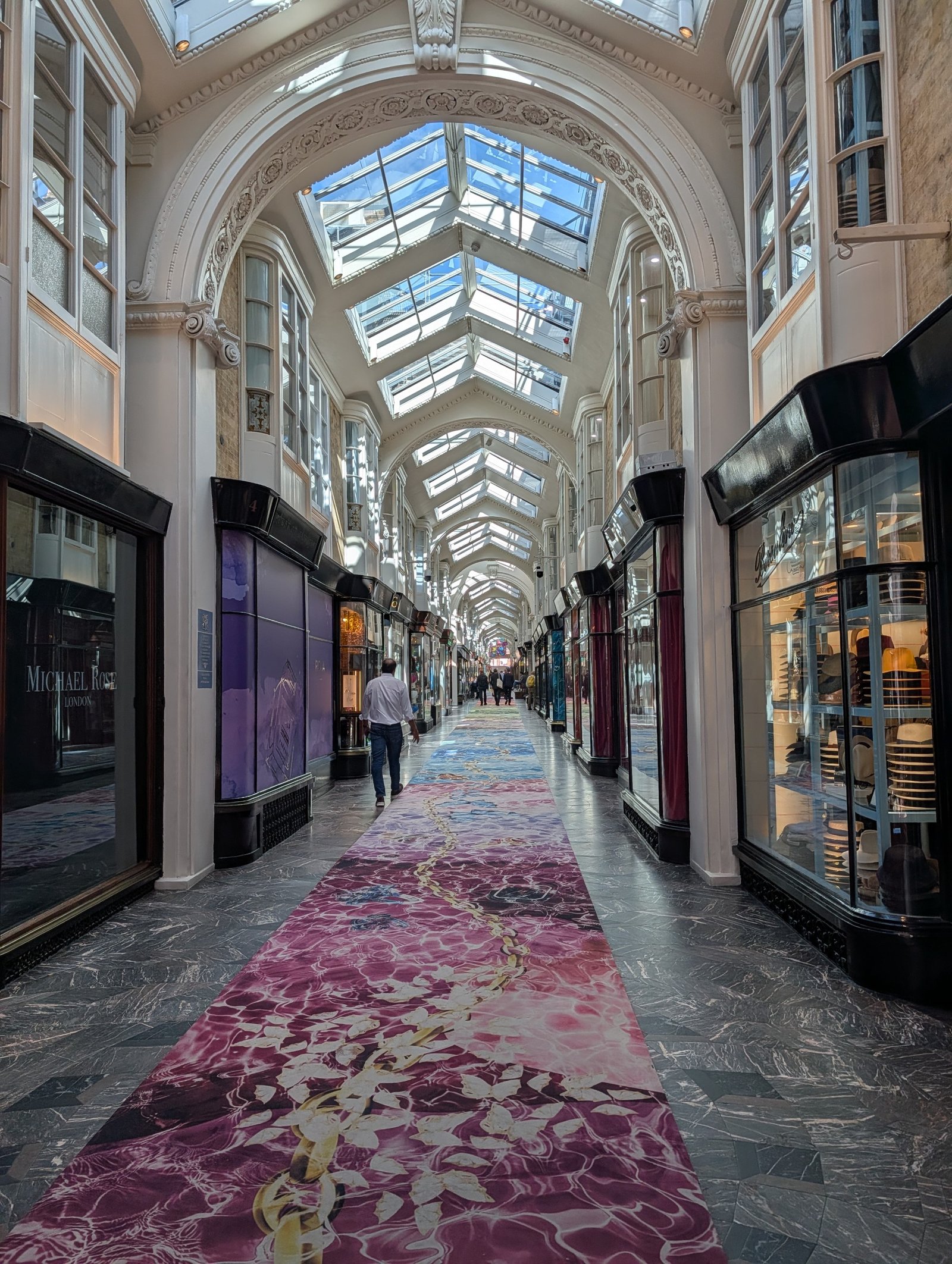 London landmarks shot using Google Pixel 10 Pro XL