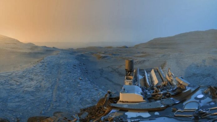 NASA’s Curiosity Rover Sends Stunning Sunrise-and-Sunset Holiday Postcard from Mars