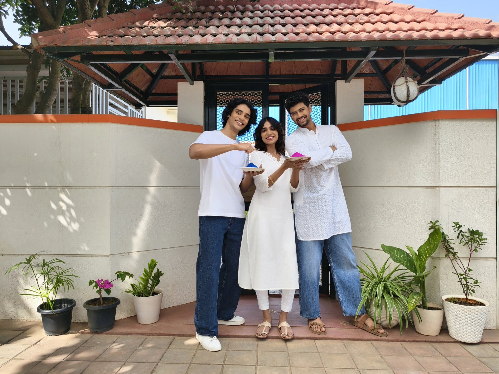 Holi AIGC 1x Horizontal hoi