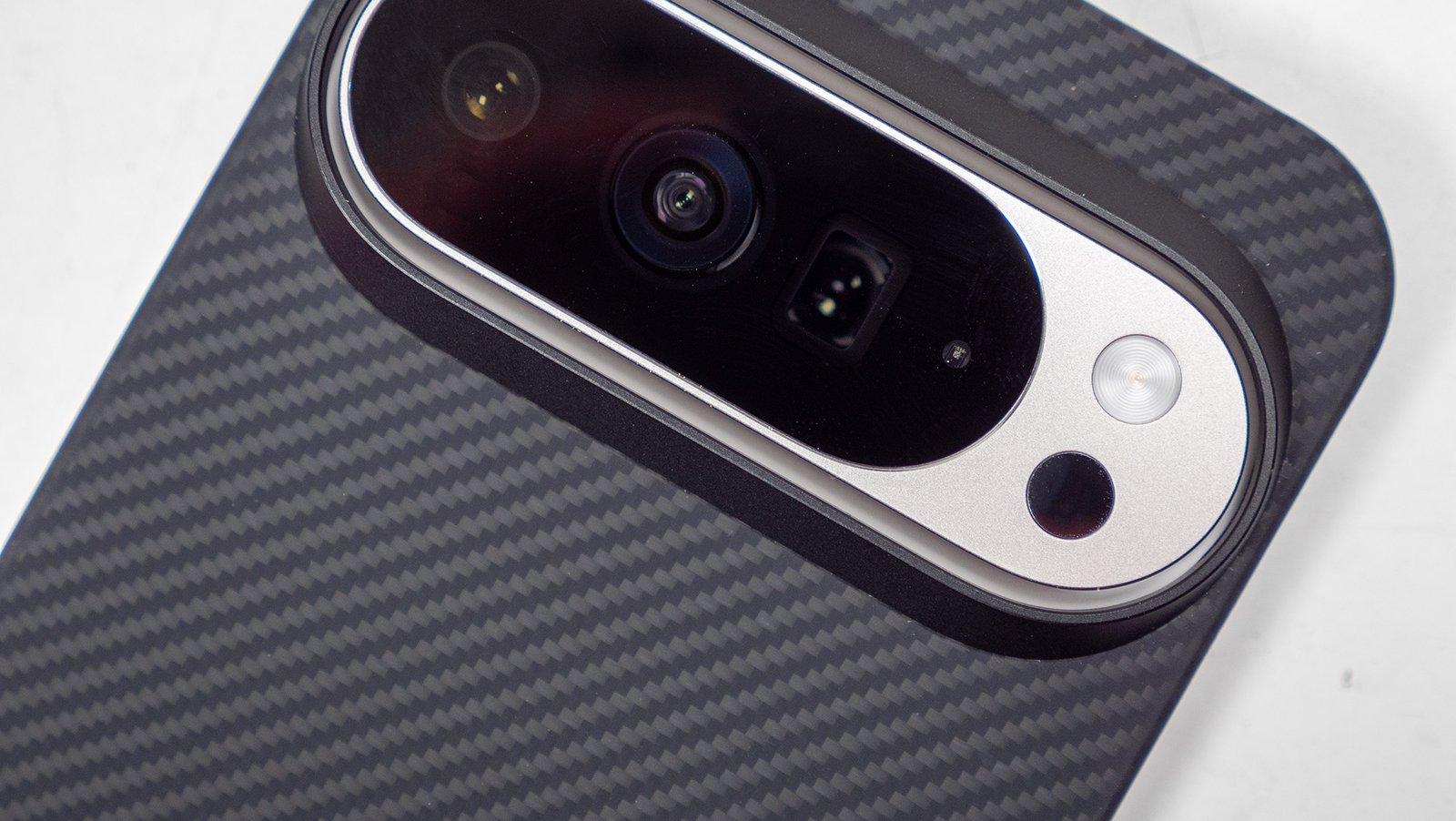 Google Pixel 11 Pro XL vs. Pixel 10 Pro XL 5 Thinborne's Pixel 11 Pro XL case on a Google Pixel 10 Pro XL