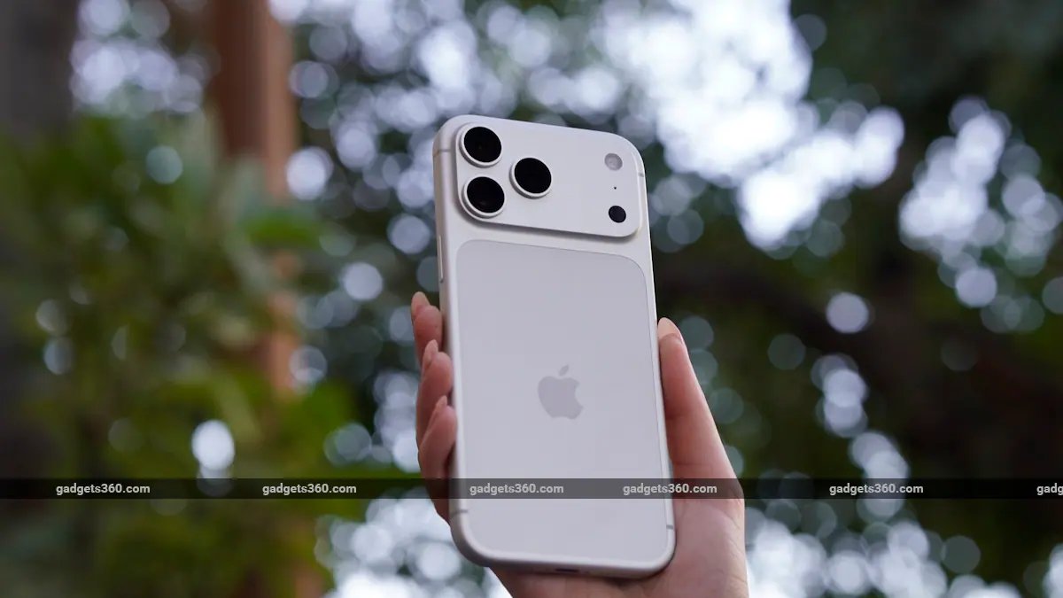 iphone 17 pro max review rear 