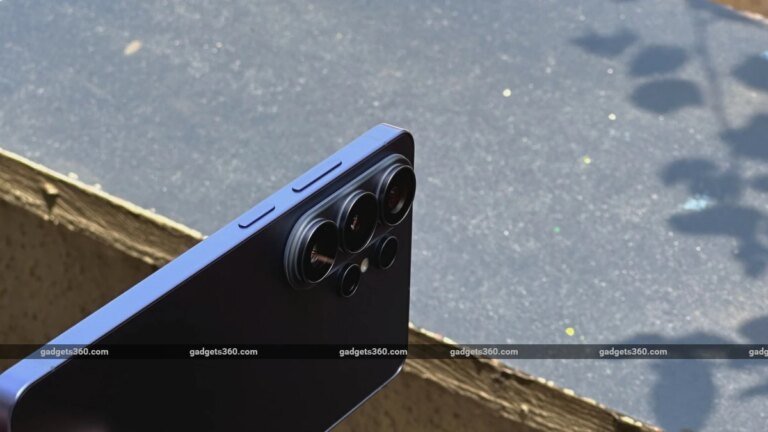 samsung galaxy s26 ultra design chubby gadgets 360