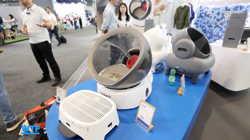 I Went Shopping for My Ultimate Smart Home of the Future at IFA 2026 9 An automatic cat litter tray cleaner featured at IFA